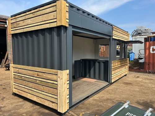 20ft 8ft kiosk - x, roller