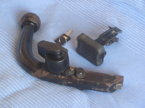 Volvo locking detachable