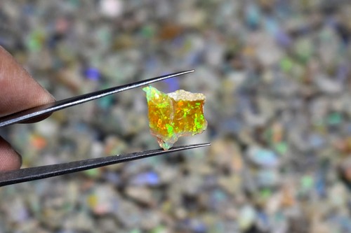 Black ethiopian opal - ct,