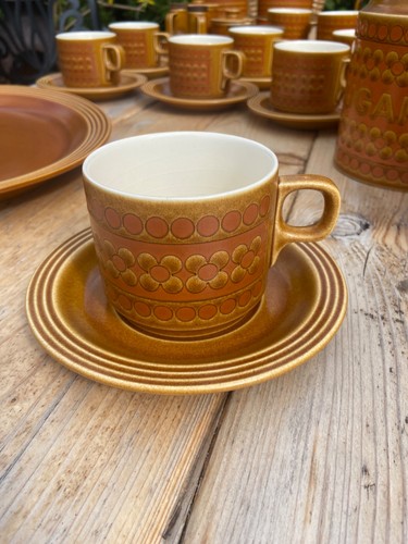 Vintage hornsea saffron cup - hornsea,