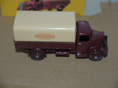 Dinky toys 30s - toys, austin