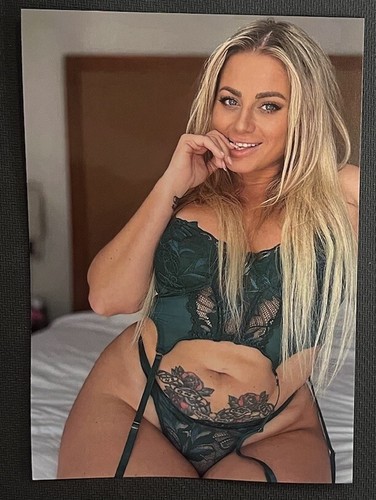 Photo hot sexy - hot, buxom