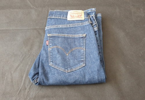 Levi blue jeans with zipped - blue,