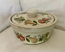 Wedgewood Small Dish With Lid Quince Design Dishwasher Proof