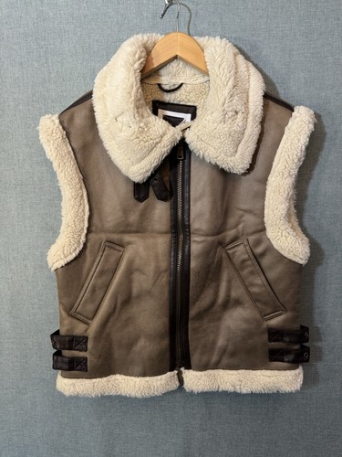 Ladies faux fur vest - , gilet