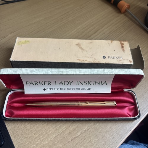 Vintage parker lady - vintage,