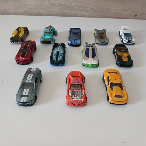 Hot wheels diecast car bundle - wheels,