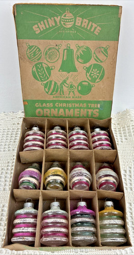 Vintage box unsilvered shiny - box,