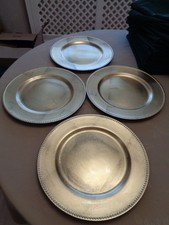 4 x Gold Plastic Charger