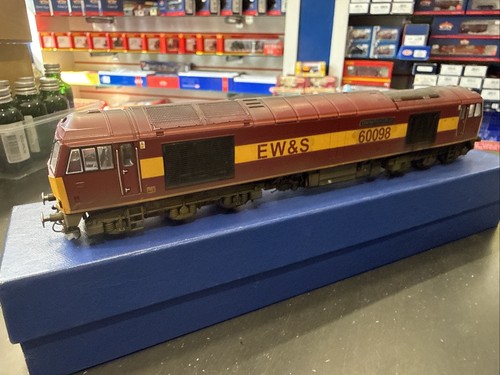 Hornby class 60098 - 60,