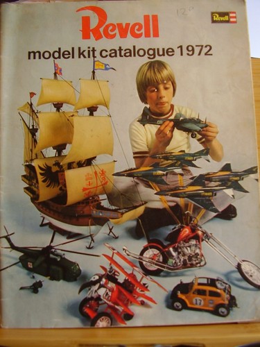 Model magazine revell - model,