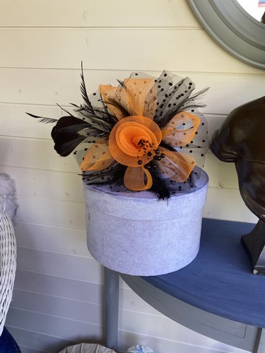Stunning black orange - black,