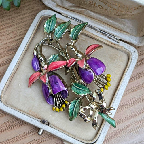 Vintage signed large exquisite - large,