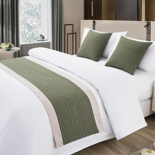 Ttiiloe hotel bed runner - bed,