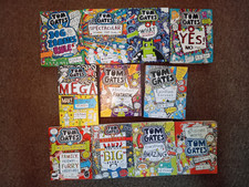 Tom Gates Book Bundle, 6 Paperbacks And 5 Hardbacks by Liz Pichon
