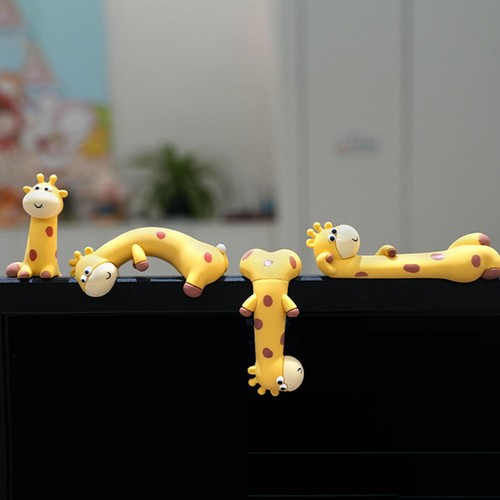 Pieces cute giraffe - pieces,
