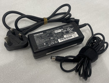 Genuine TOSHIBA 15V 4A 60W PA3260U-1ACA AC Adapter Power Supply  with UK plug