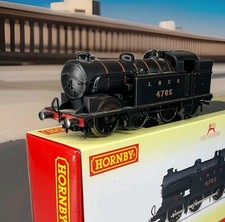 Boxed Hornby R3465 LNER Lined