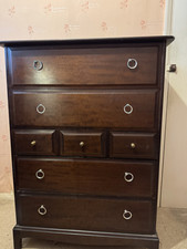 STAG MINSTREL MAHOGANY CHEST