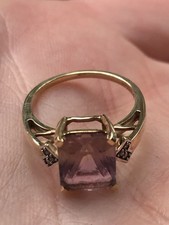 9ct Solid Gold & Natural