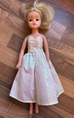 Vintage pedigree 1985 sindy - vintage,