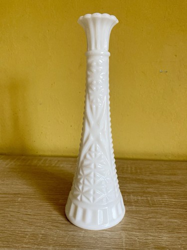 Vintage white milk glass stars - white,