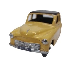 Dinky 154 Hillman Minx
