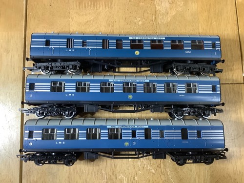 Hornby gauge set - 3, lms
