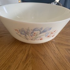 Vintage Pyrex Blue Iris Mixing