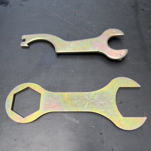 Service wrench set for dnepr - service,