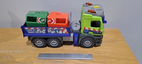 Dickie toys incomplete city - toys.,