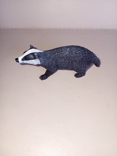 Schleich wild life badger toy - badger,