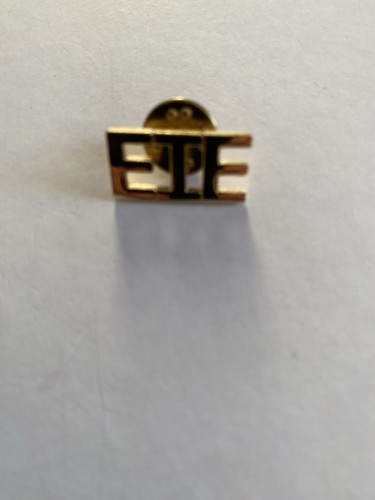 Arsenal pin badges - arsenal,