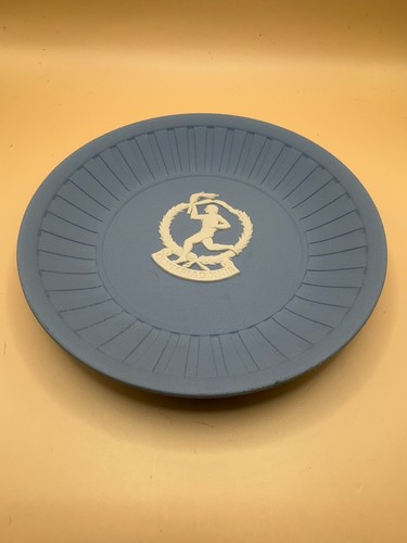 1984 wedgwood blue jasperware - wedgwood,