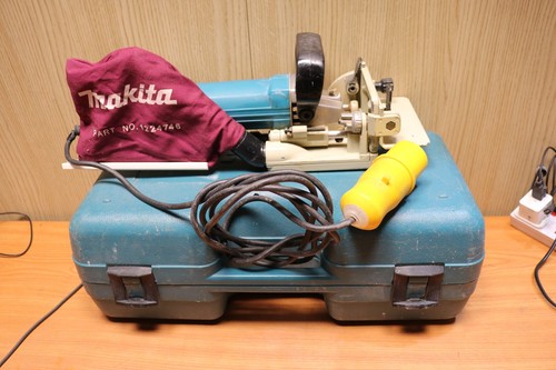 Makita 3901 biscuit joiner - 3901,