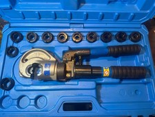Cembre Hydraulic Crimper HT131-C Crimp Tool Cable Crimper W/12 Dies