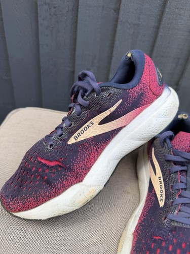 Brooks navy pink size - navy,