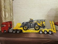 1:24 Metal Excavator Flatbed Truck: FAW J7 Tractor with XCMG XC9350 Large Loader