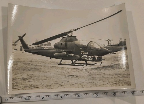 Cobra attack helicopter - cobra,