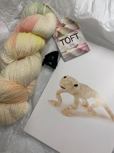 Toft dye club crochet - dye, namib