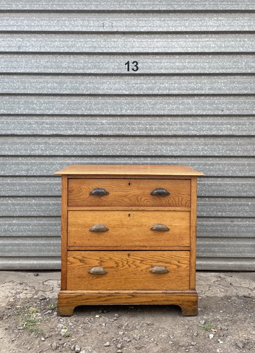 Antique arts and - antique, oak