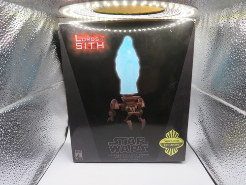 Star wars sideshow exclusive - star,