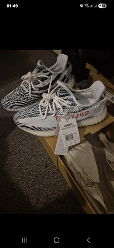 Deadstock adidas yeezy - 🔥,