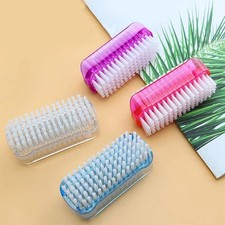 1 x Double-Sided Nail Brushes