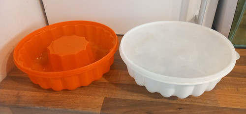 Vintage jelly mould tupperware - vintage,
