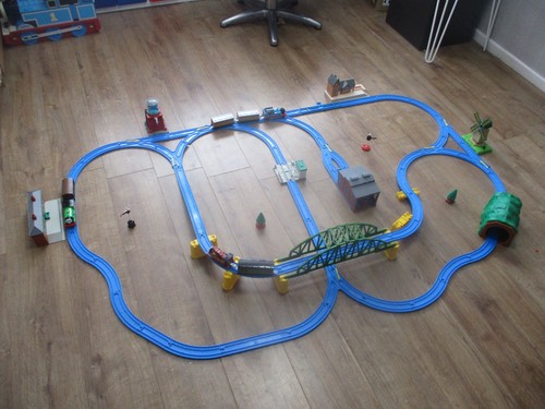 Tomy trackmaster thomas the - tomy,
