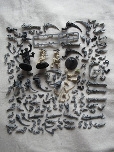 Classic tyranid warrior spares - tyranid,