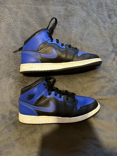 Barely used jordan - used, mid