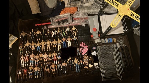 Wwe figures accessories - wwe, figures,
