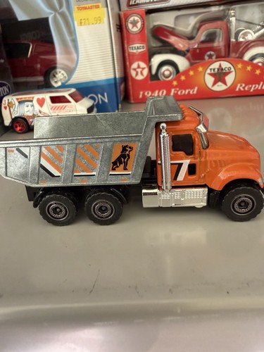 Diecast dump truck toy - diecast,